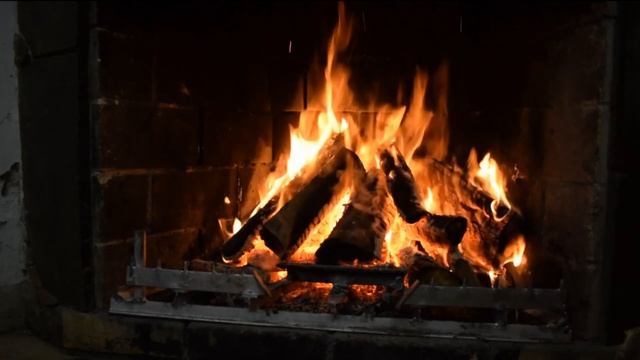🔥 Fireplace 4K | Камин 4K | Звуки камина | Звуки огня | Камин | Звуки для сна | 火 смотреть онлайн
