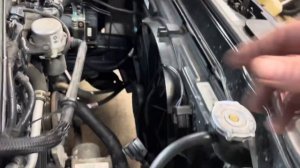 2012 WK2 Grand Cherokee Overland V6 3.6 Radiator Fan (only) Replacement