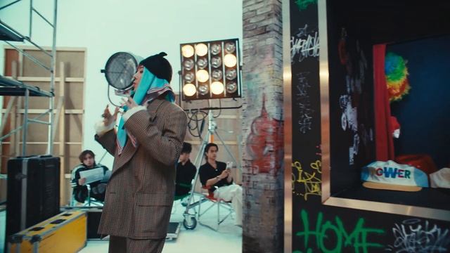G-DRAGON - POWER (Official Video) смотреть онлайн