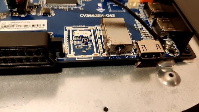 riparazione connettore antenna TV LCD 40" Miia смотреть онлайн