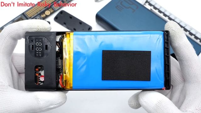 Teardown of Baseus Adaman 65W 20000mAh Digital Display Power Bank смотреть онлайн