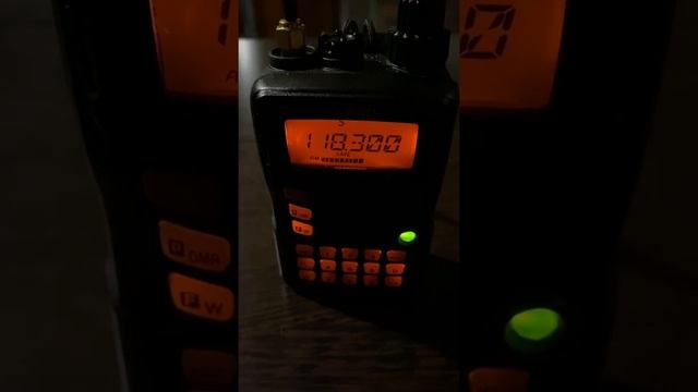 Прием авиадиапазона на Yaesu VX6R смотреть онлайн