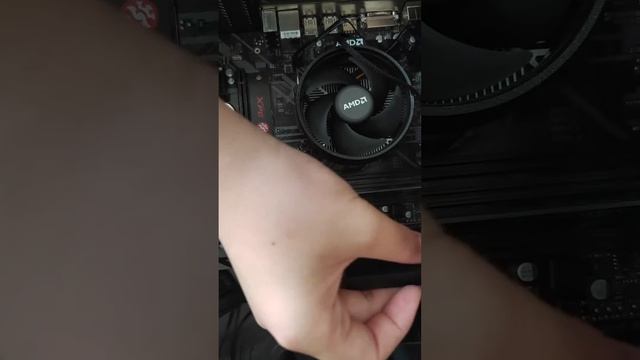 How to install a PWM fan header смотреть онлайн
