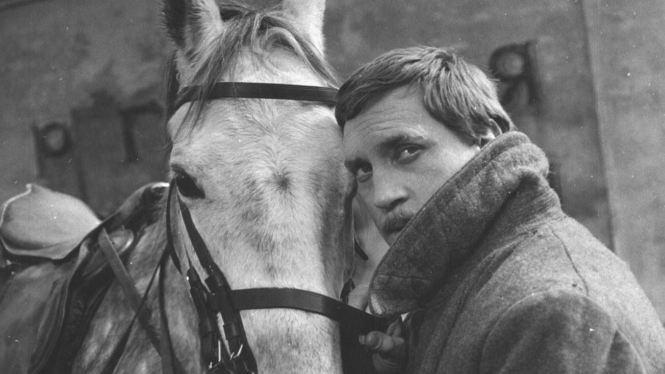 Михаил Звездинский ( Пусть былое уходит ) смотреть онлайн