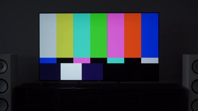 Sony A8G 4K HDR OLED TV Hands-On Review смотреть онлайн