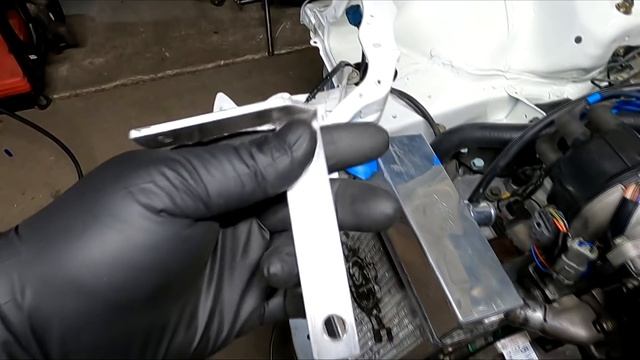 JUNKYARD RESCUED CRX 24: FIRST ENGINE START UP SINCE TEAR DOWN! смотреть онлайн
