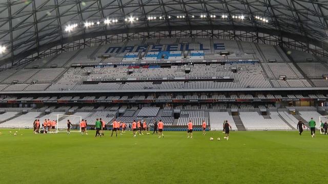 Готові до суперматчу! Тренування Шахтаря у Франції перед другою грою з Марселем смотреть онлайн