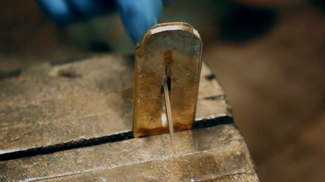 Old Rusty Handmade SHARP SWORD Restoration смотреть онлайн