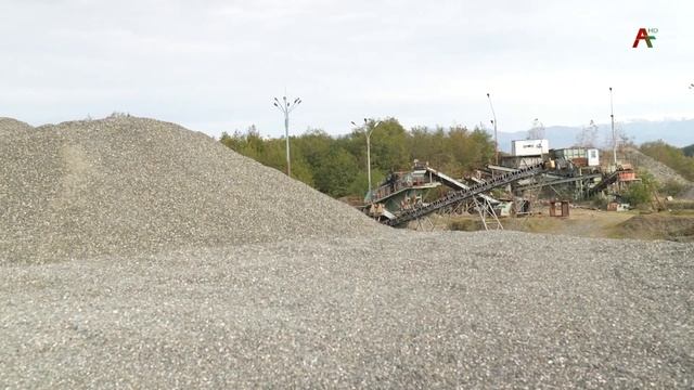 Представители компании Мантера - групп посетили заводы по производству щебня и бетона смотреть онлайн