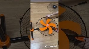 Вентилятор черный