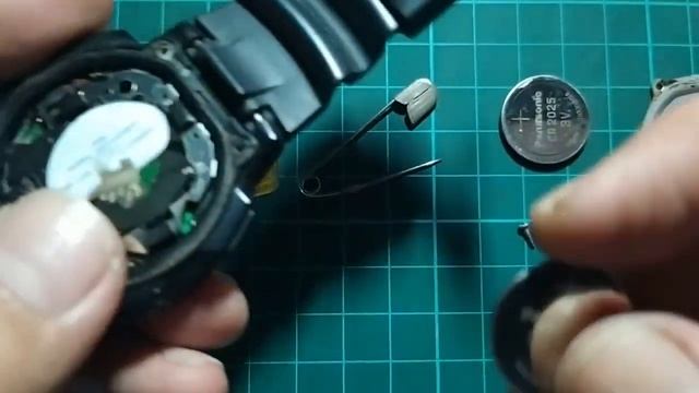 Gampang Ganti Batre Jam Sendiri Casio AE-1000W World Time Baterai Panasonic CR2025 Battery Change
