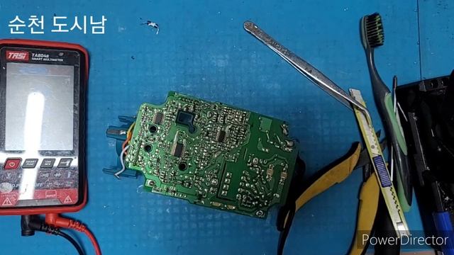 마끼다 DC10WA 충전이상 수리 смотреть онлайн
