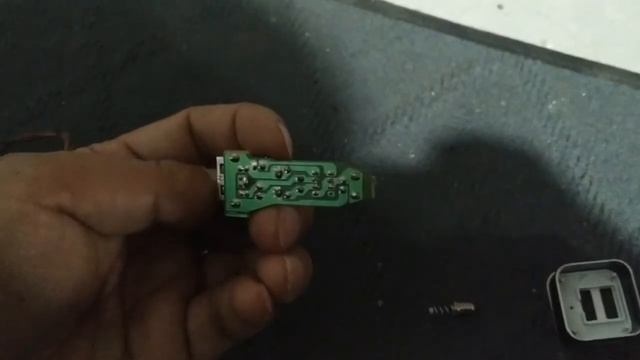 How to make power bank from old 12v bike or car battery ? смотреть онлайн