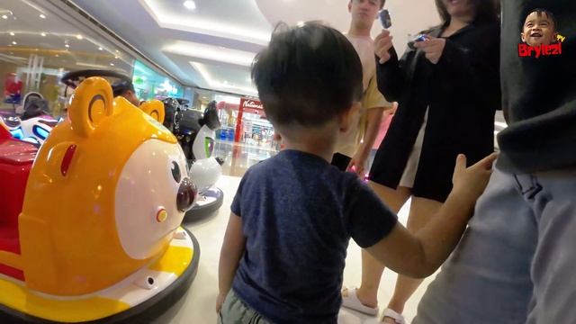 Bryiezl TV at SM Southmall pt. 2 смотреть онлайн