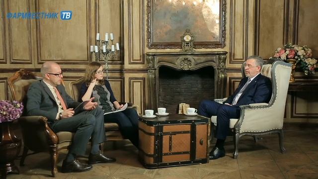 «У редакционного камина» с Михаилом Гетьманом смотреть онлайн