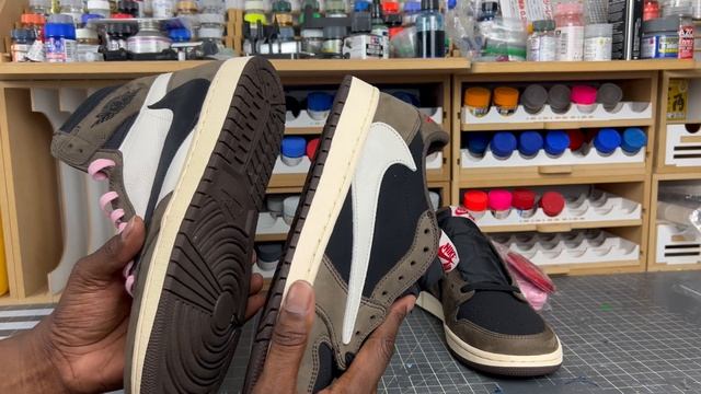 ULTIMATE LEGIT CHECK GUIDE | TRAVIS SCOTT JORDAN RETRO 1 LOW OG MOCHA | SCARY THEY GOT THIS RIGHT смотреть онлайн