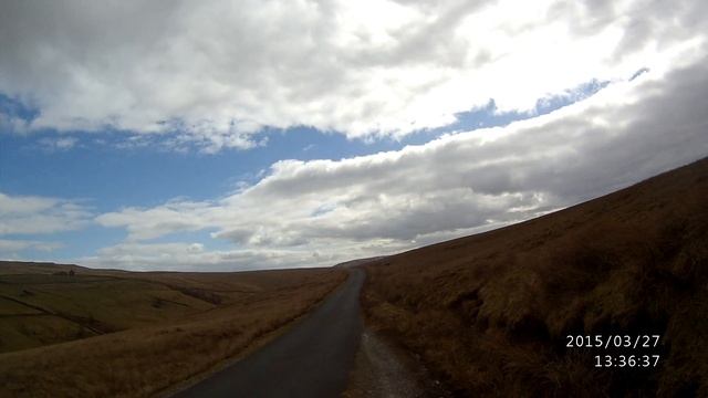 North Yorkshire motorcycle cruising, nearby Reeth, lovely route;-)tcl svc 200 camera смотреть онлайн