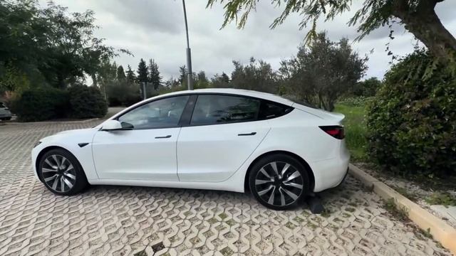 New 2024 Tesla Model 3 Review!