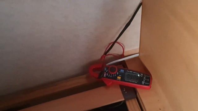 Mains TV (14.2v Samsung tv T24e310ex) running on 12v with power consumption смотреть онлайн