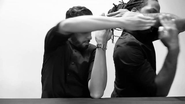 SWATCH 2018 X GEOMETRIE VARIABLE FOR SKIN IRONY