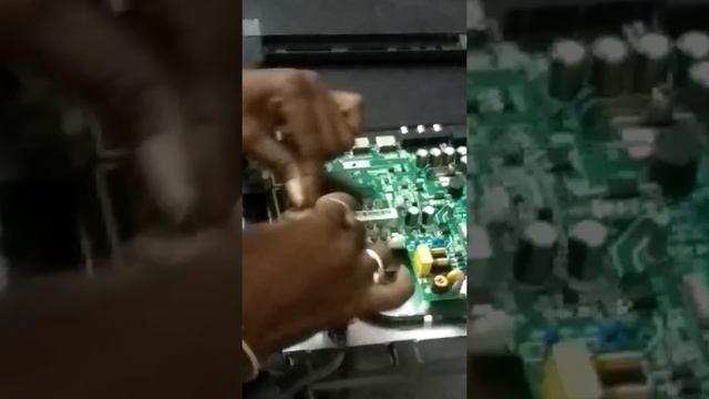 Mi tv 4A 32'' मदरबोर्ड कैसे बदले...mi home repairing service смотреть онлайн