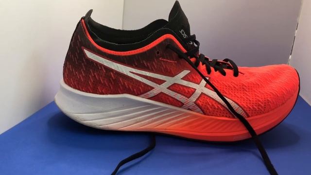 Asics Magic Speed