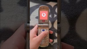 Samsung SGH-Z105 (Vodafone) Startup & Shutdown + Low battery