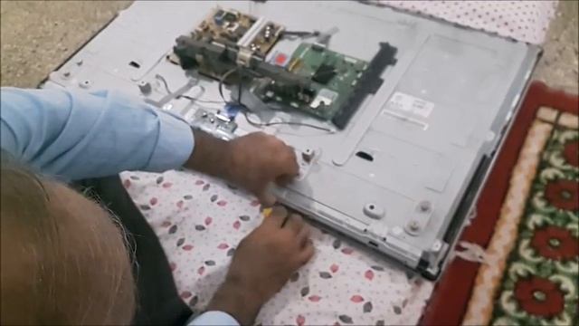 LG TV SCREEN WHITE SPOTS смотреть онлайн