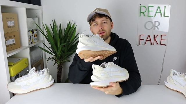REAL VS FAKE! NIKE X SACAI VAPORWAFFLE WHITE/SAIL SNEAKER COMPARISON! смотреть онлайн
