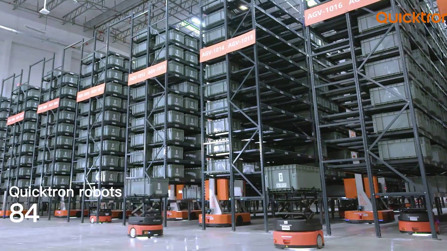 Многоканальное бесперебойное выполнение заказов для швейного гиганта LF Logistics от Quicktron смотреть онлайн