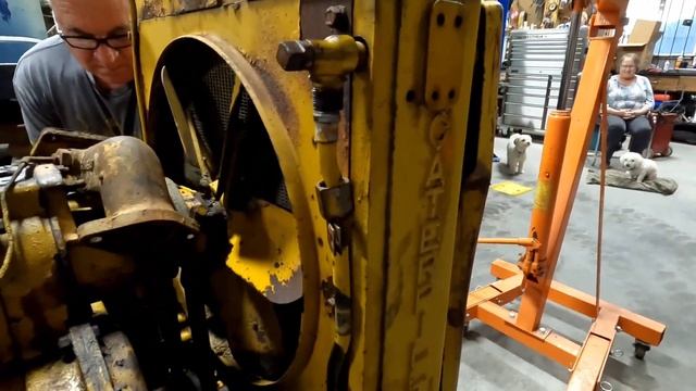 Radiator Removal, Will The Engine Turn? 1939 Caterpillar D4 4G9986 Episode #4