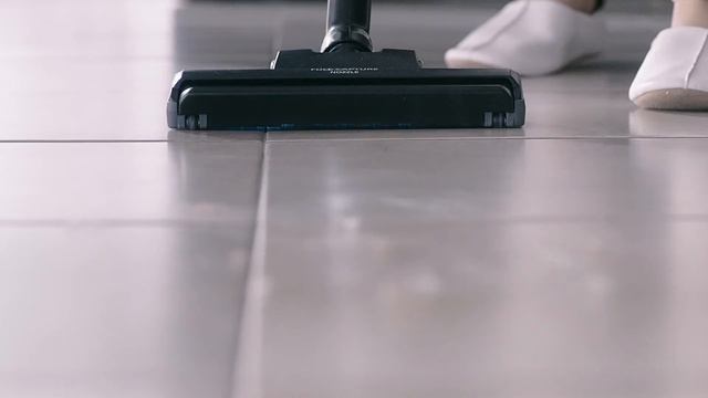Panasonic Advanced Megacyclone Vacuum Cleaner Series MC-CL575 смотреть онлайн