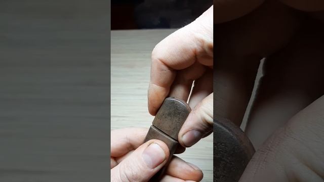Вскрытие 100 летней зажигалки смотреть онлайн