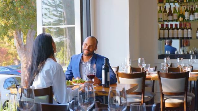 "A Work of Art" :30 TV Commercial смотреть онлайн