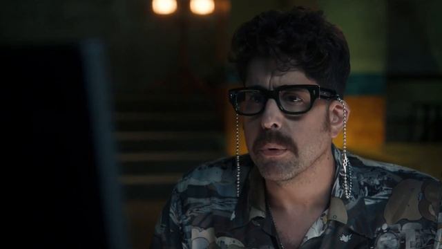 The Equalizer 3x02 Sneak Peek Clip 2 "Where There's Smoke" смотреть онлайн