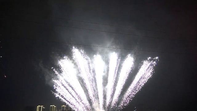 CP303 Brocade time rain mine (1.2"x49) смотреть онлайн