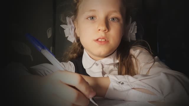 Елена Благинина "Письмо папе на фронт" смотреть онлайн