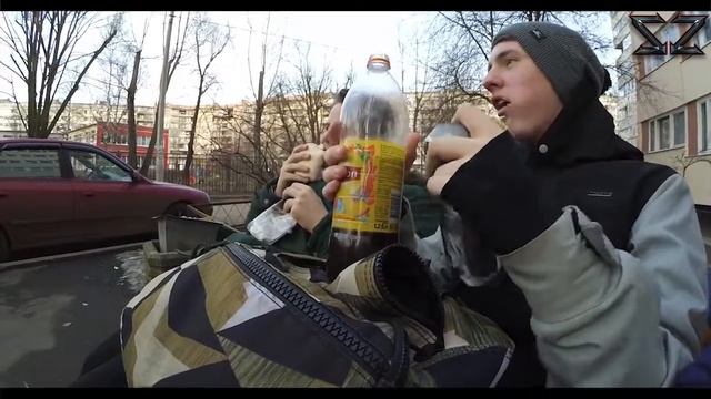 VLOG Зюса [Day 48]: ШАВЕРМА ЗА 74 РУБЛЯ смотреть онлайн