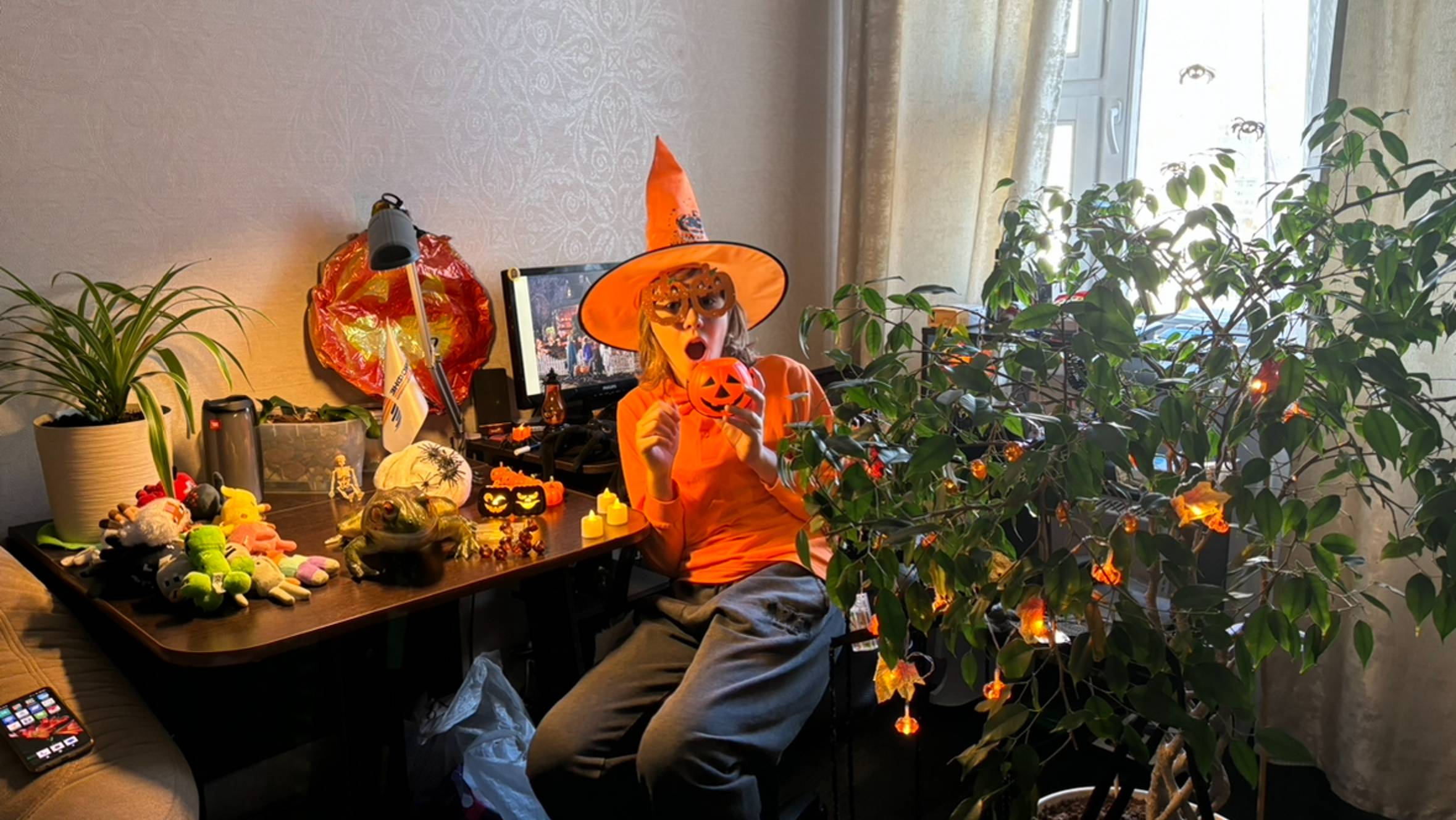 Празднуем Хеллоуин (Halloween)-31 октября. Тыквы. Распаковка хеллоуинских подарков 2024. смотреть онлайн