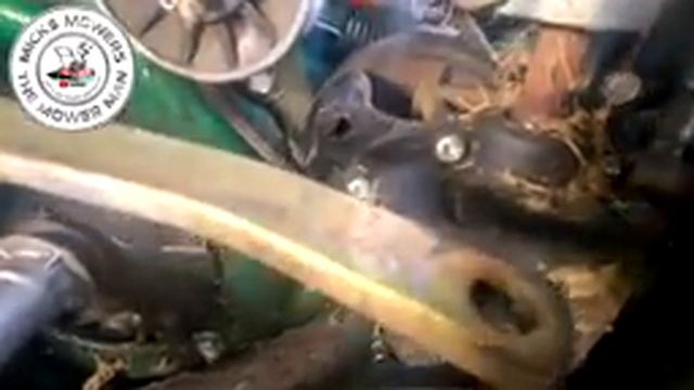 Replacing The Belts And A Bouncy Front Fix On A Variable Drive Hayter 41 Lawn Mower смотреть онлайн