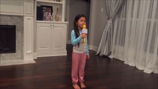 Micgeek Q9 Bluetooth Karaoke Microphone смотреть онлайн