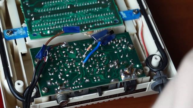 Делаем АВ мод для Фамиком (Famicom AV Mod) смотреть онлайн