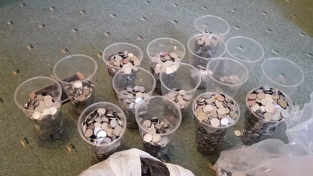 Выставил 3 лота на продажу. Продаю редкие монеты Украины смотреть онлайн