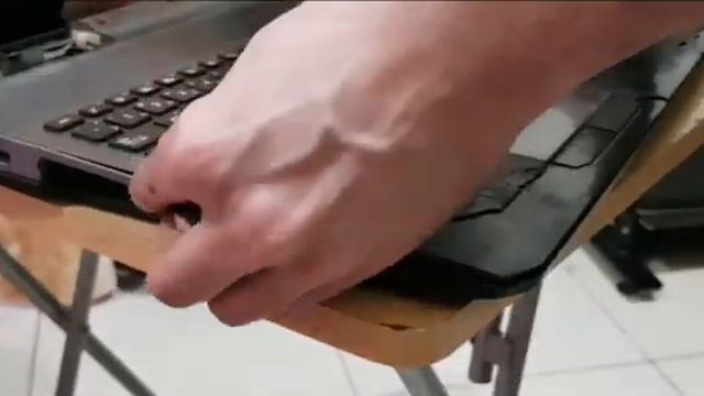Replacing ASUS ROG G75VX CPU Fan смотреть онлайн