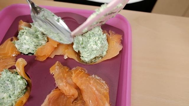 Шармы из копченого лосося и сливочного сыра смотреть онлайн