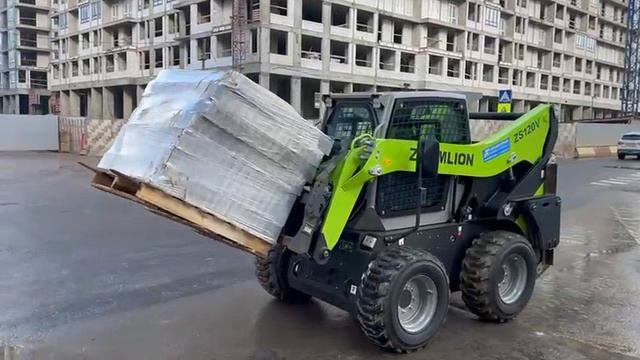 Тест-драйв мини-погрузчика ZOOMLION ZS120V от компании Ангара Групп