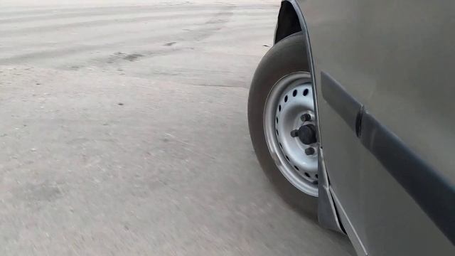 Что это могут быть за звуки из-под колеса Daewoo Lanos/Sens?