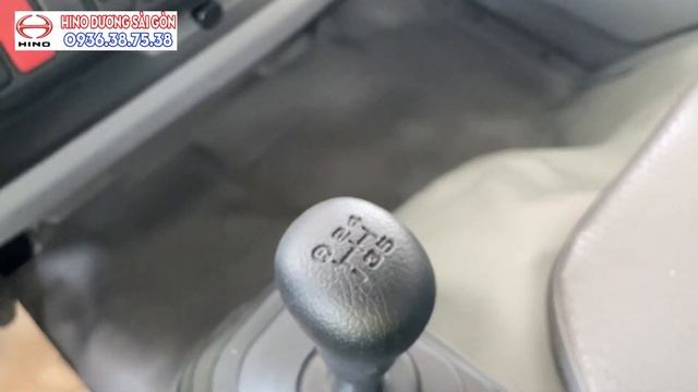 Báo Giá Xe Tải Hino XZU650 1.9 Tấn Thùng Mui Bạt 4m5 | Có Sẵn Giao Ngay Tháng 11/2022 смотреть онлайн
