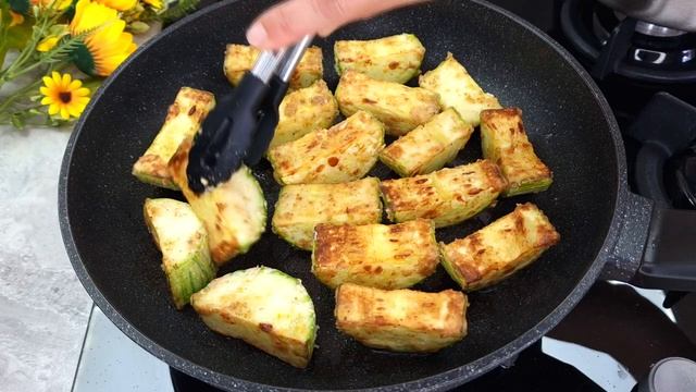 Удивительный способ приготовить жареные кабачки вкуснее мяса! Теперь это мой любимый рецепт ужина.
