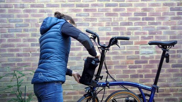 Brompton Electric - New latch to fix battery connection смотреть онлайн